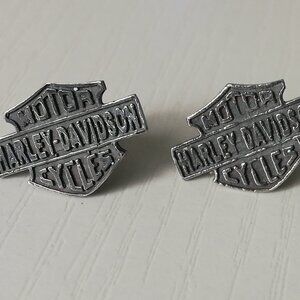 New Harley Davidson Women's .970 Solid Silver Biker Stud Earrings.